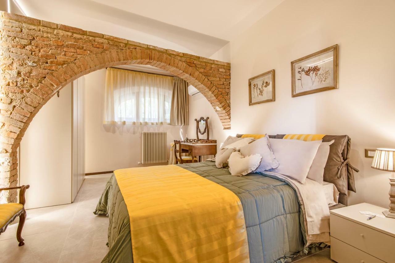 Villa Bonelli Siena Bagian luar foto