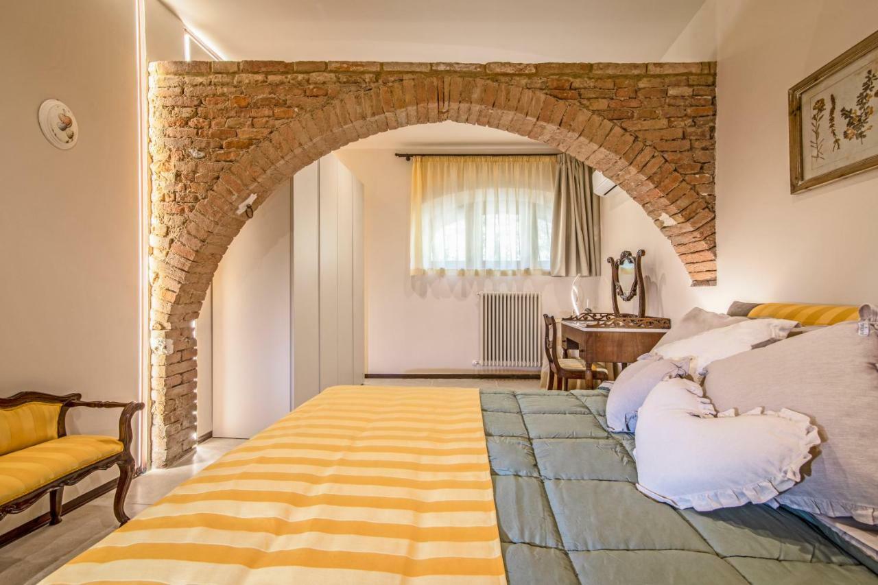 Villa Bonelli Siena Bagian luar foto